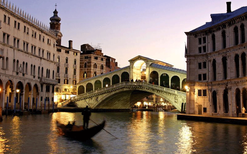 Venesiya